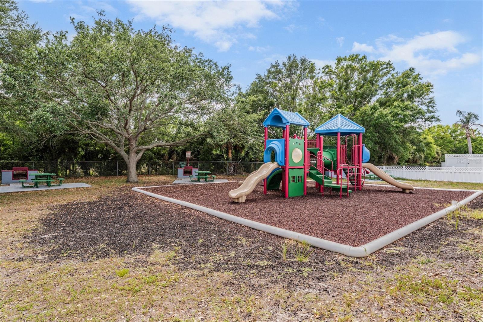 7210 N MANHATTAN AVE #1913 — photo 38
