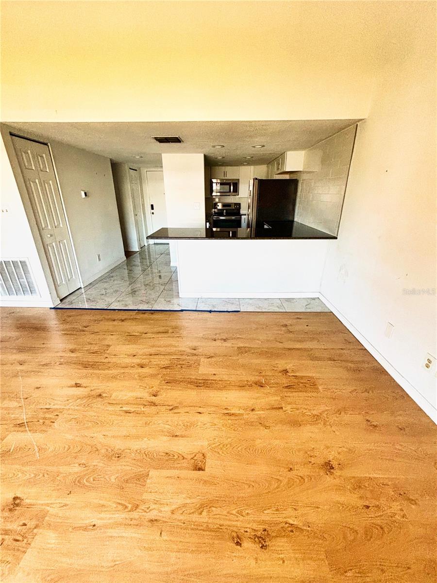 2583 COUNTRYSIDE BLVD #3309 — photo 6