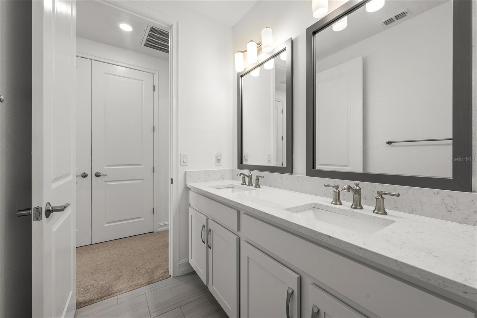 4790 TRAMANTO LN — photo 27