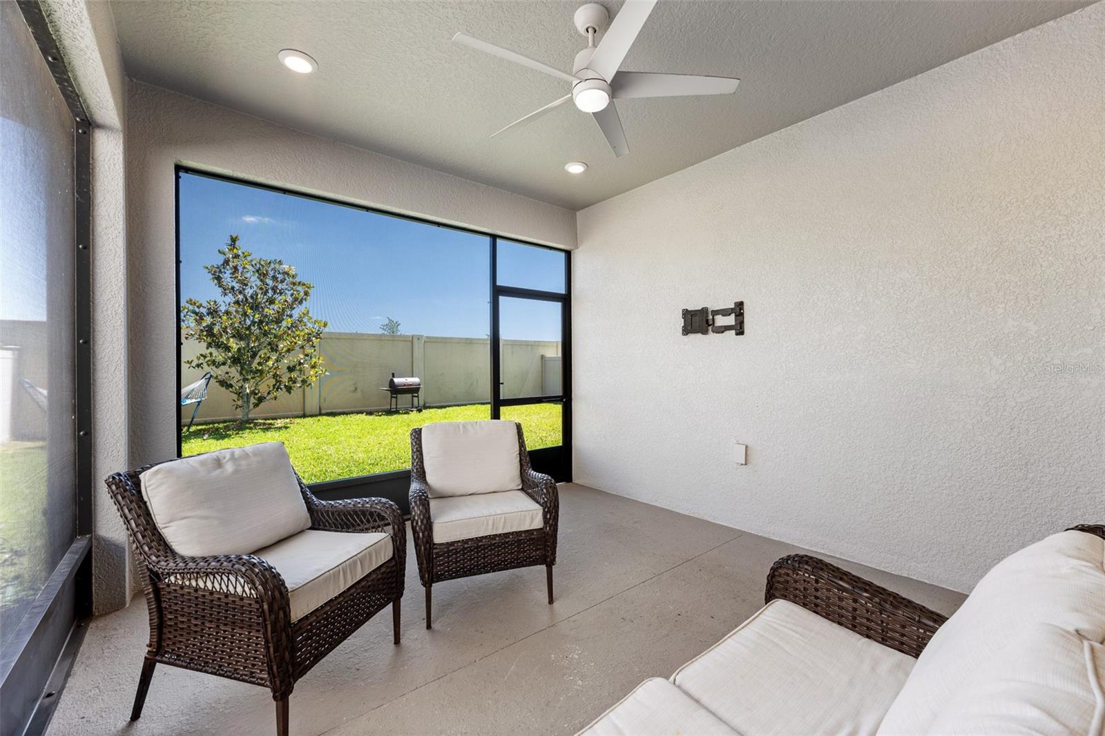 4790 TRAMANTO LN — photo 38