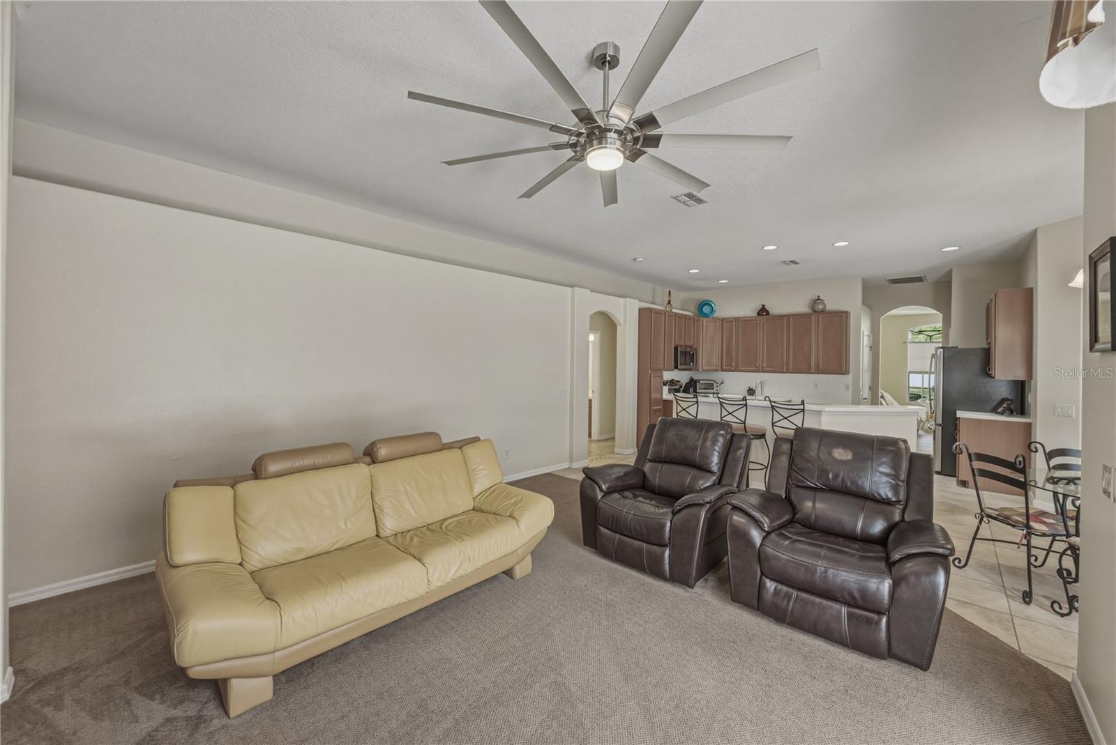 1542 SWAMP ROSE LN — photo 34