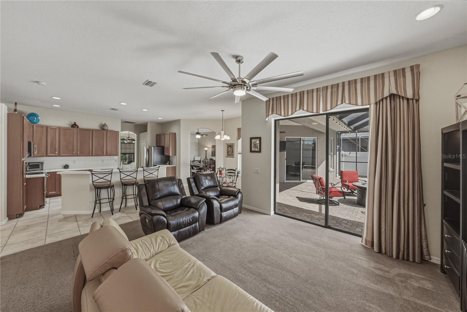 1542 SWAMP ROSE LN — photo 31