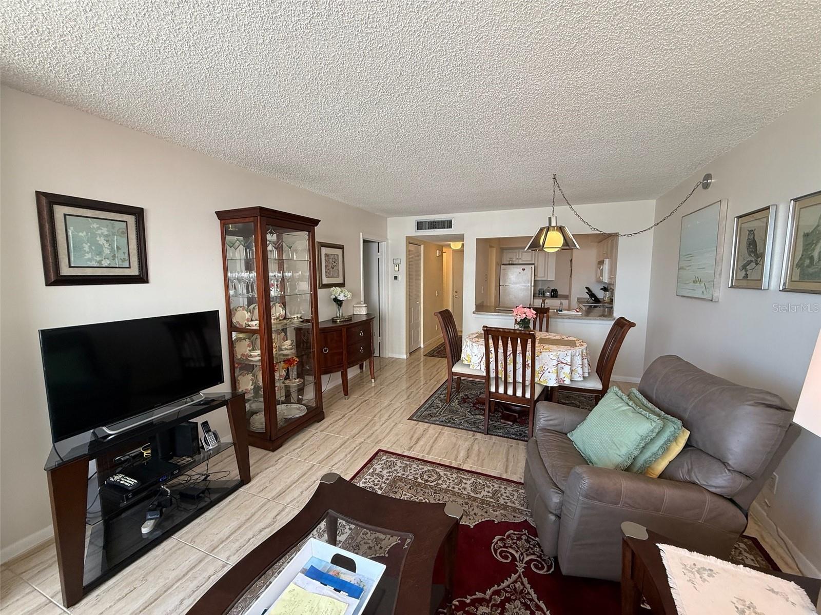 6279 SUN BLVD #403 — photo 4