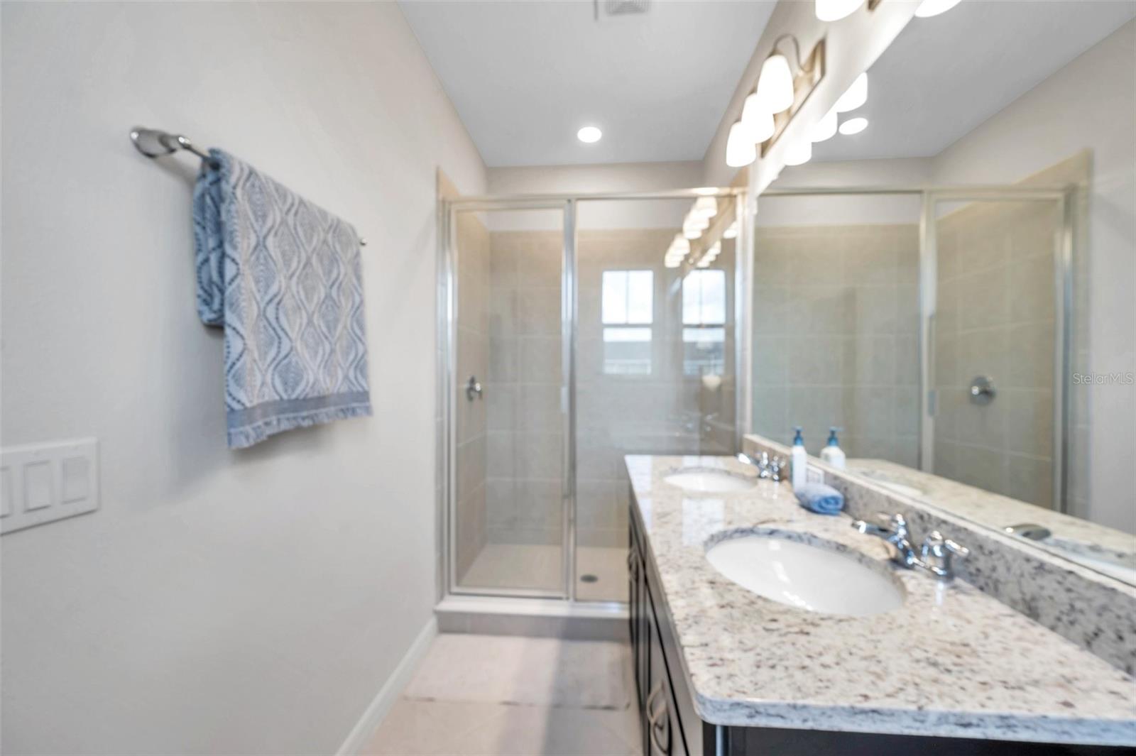 4966 AVALON PARK BLVD — photo 38
