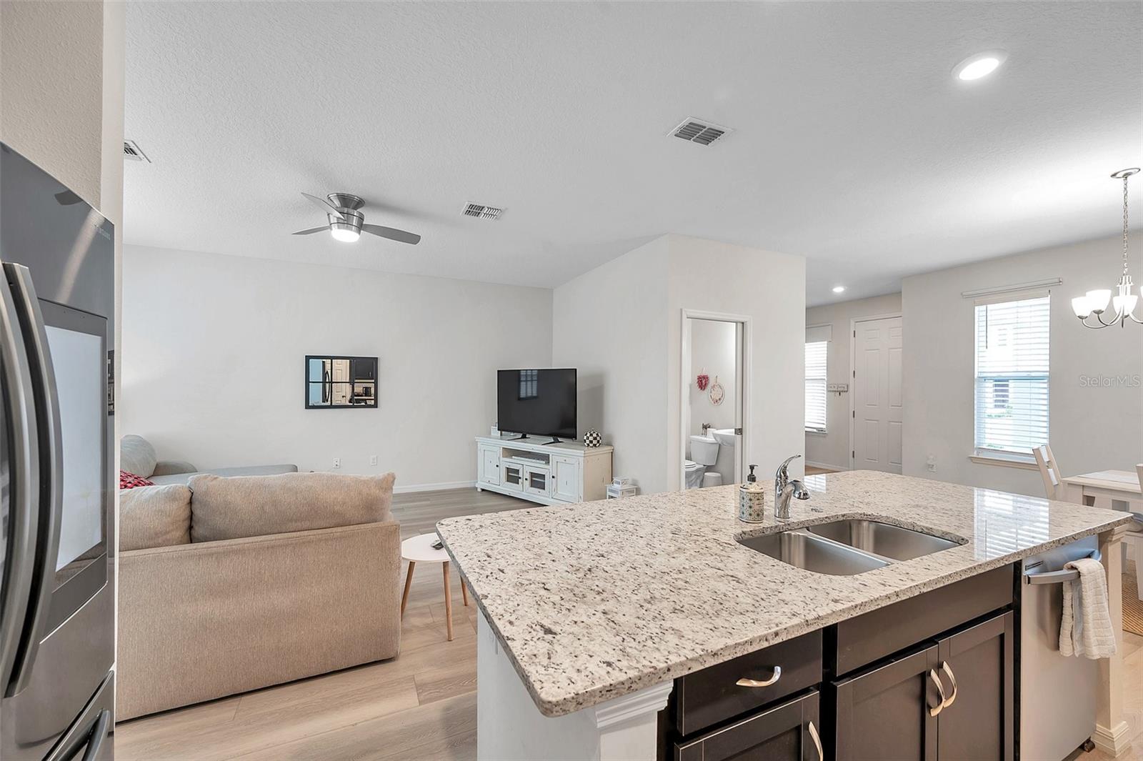4966 AVALON PARK BLVD — photo 19