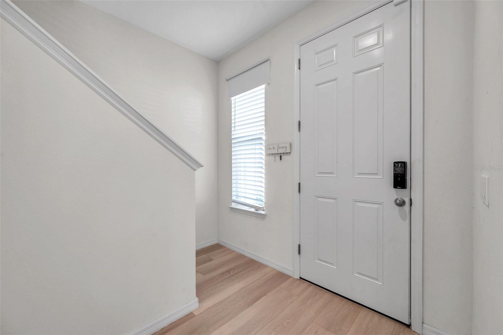 4966 AVALON PARK BLVD — photo 9