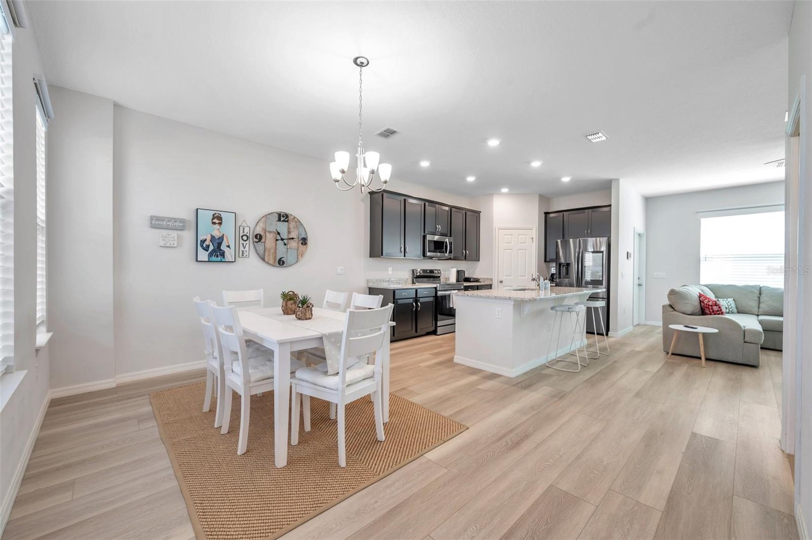4966 AVALON PARK BLVD — photo 10