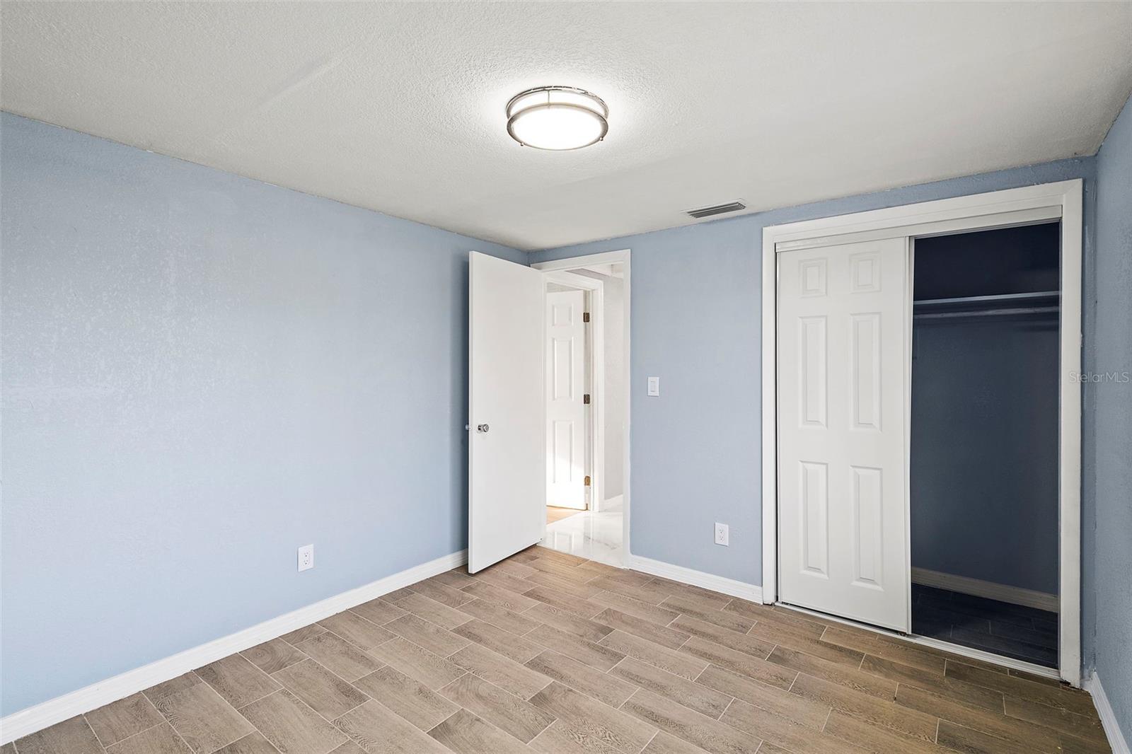 3332 WILSON DR — photo 12