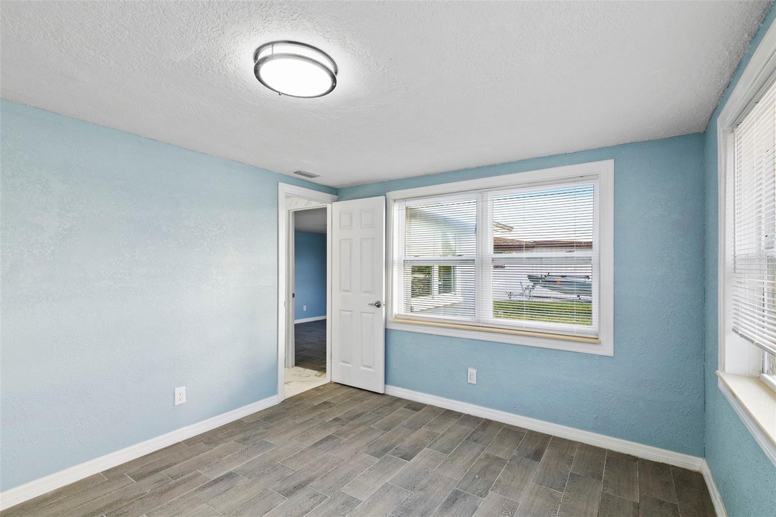 3332 WILSON DR — photo 21