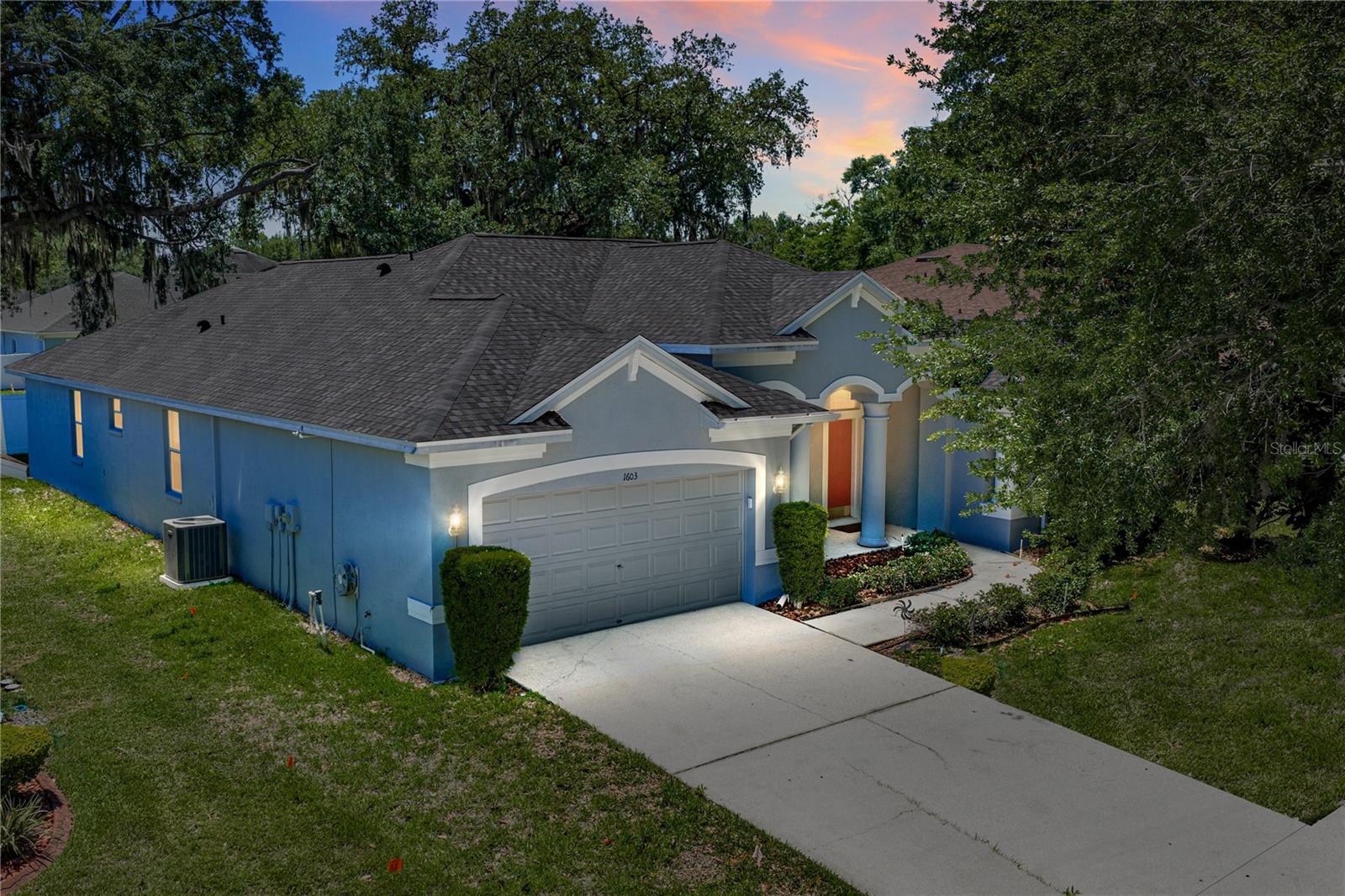 1603 GRAND HERITAGE BLVD — photo 3