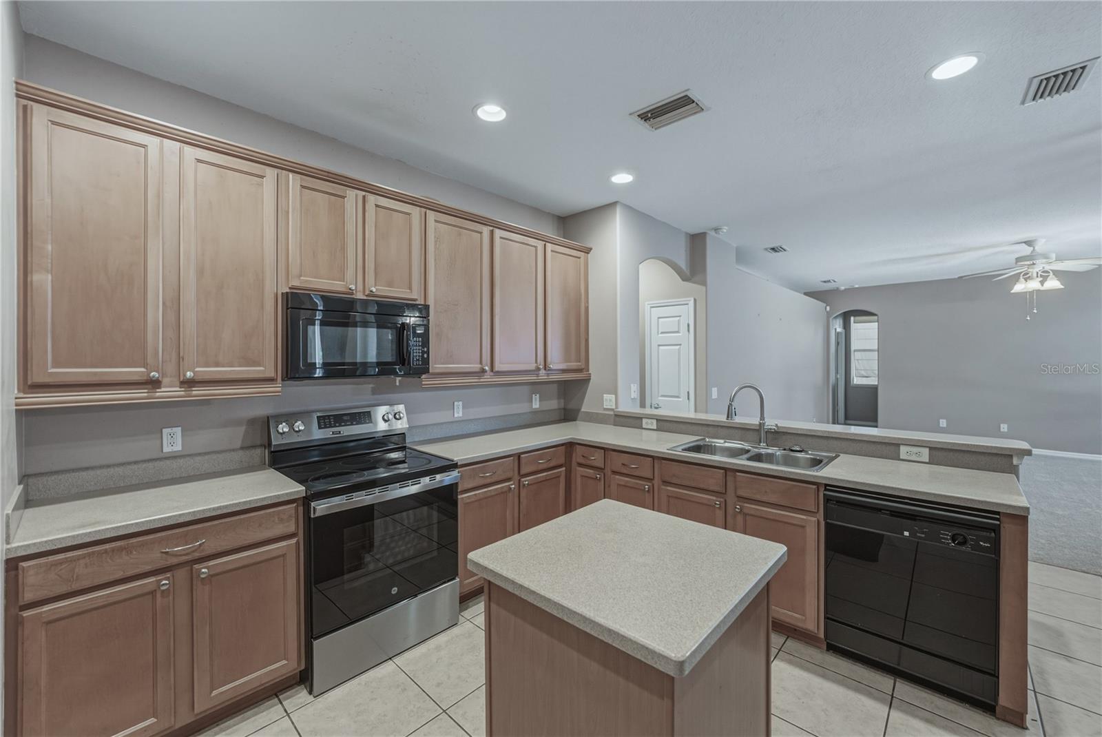 1603 GRAND HERITAGE BLVD — photo 27