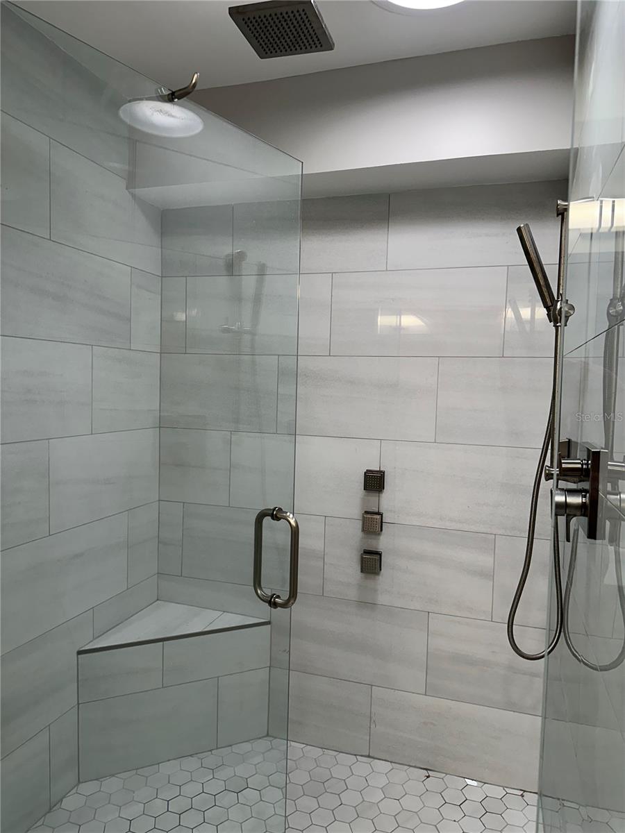 745 ELDORADO AVE — photo 13