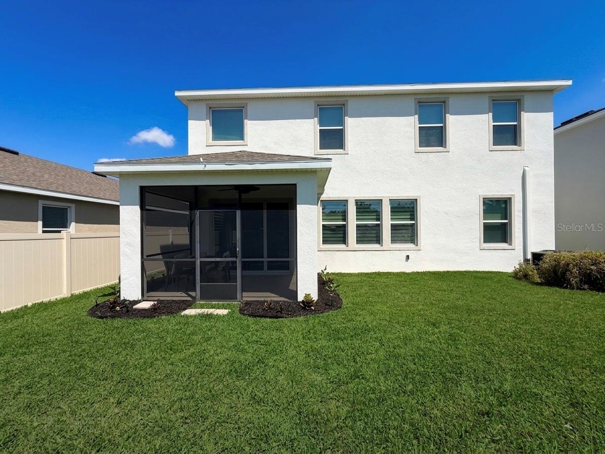 16910 OVAL RUM DR — photo 32