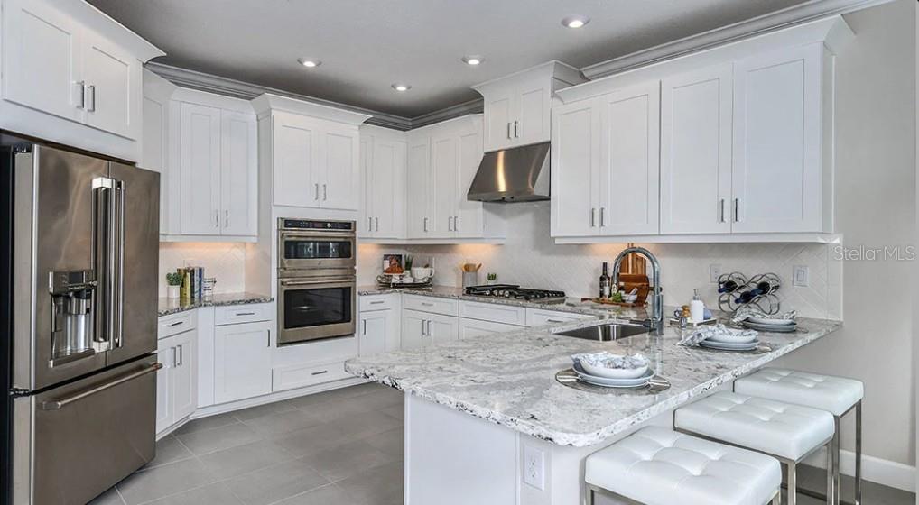 7883 INTERSTELLAR AVE — photo 2