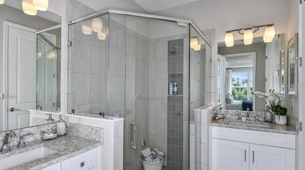 7883 INTERSTELLAR AVE — photo 8