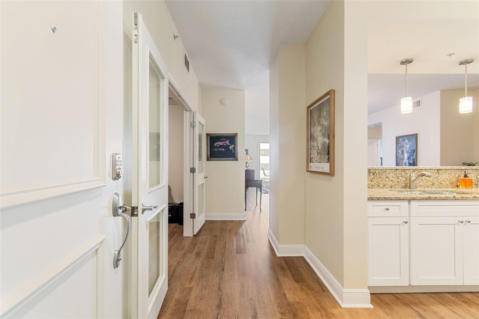 628 CLEVELAND ST #904 — photo 8