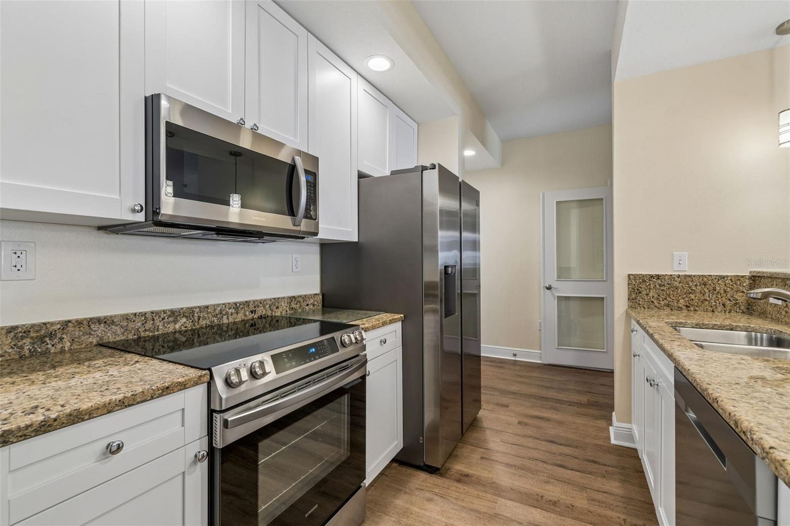628 CLEVELAND ST #904 — photo 12