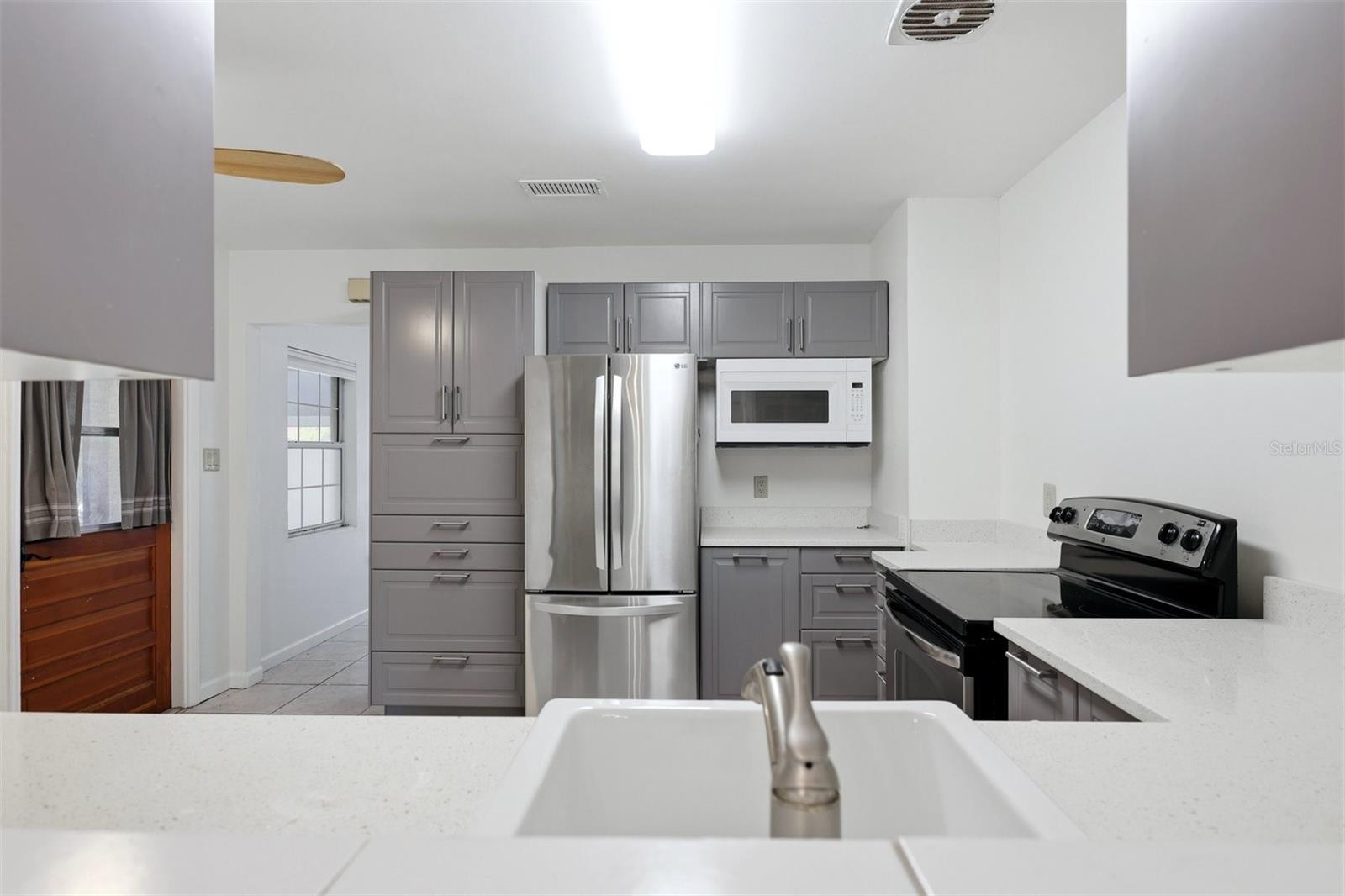 4003 BOOTH PL — photo 6