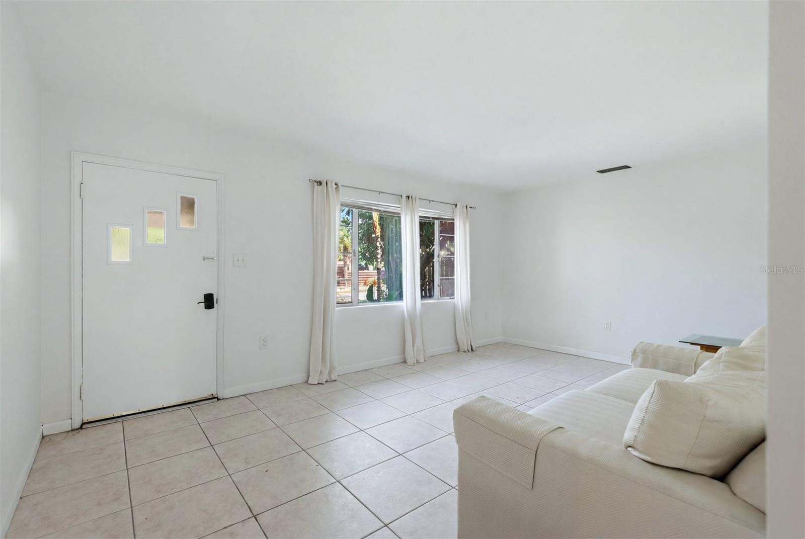 4003 BOOTH PL — photo 11