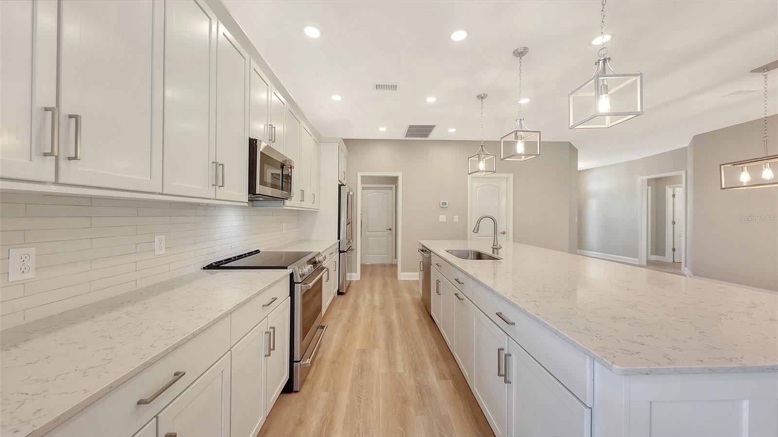 6716 SPRING MOSS PL — photo 11
