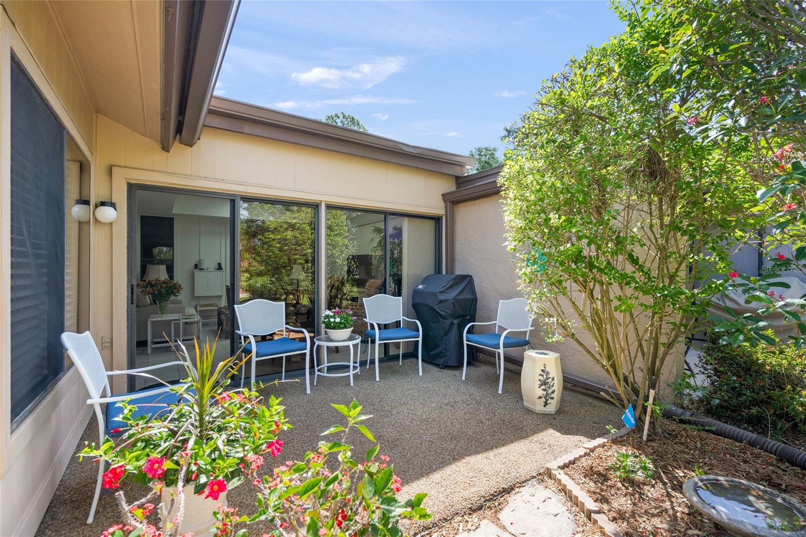 4688 OAK HOLLOW DR #25 — photo 39