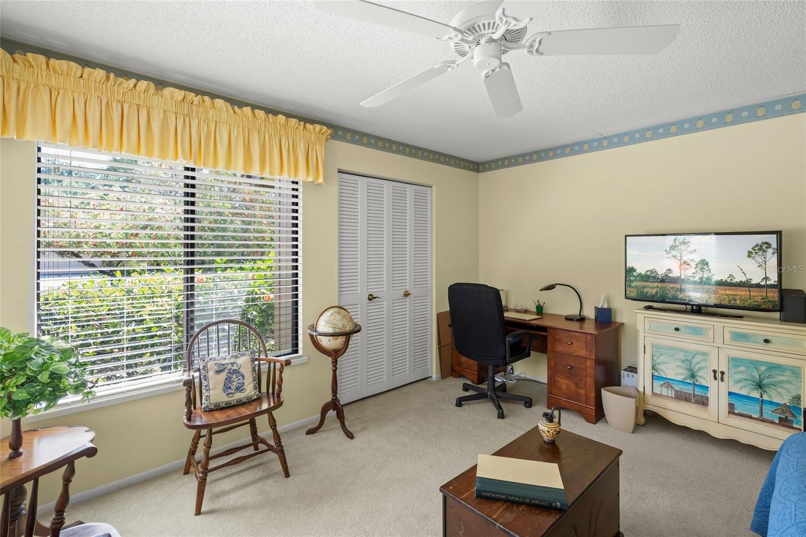 4688 OAK HOLLOW DR #25 — photo 36