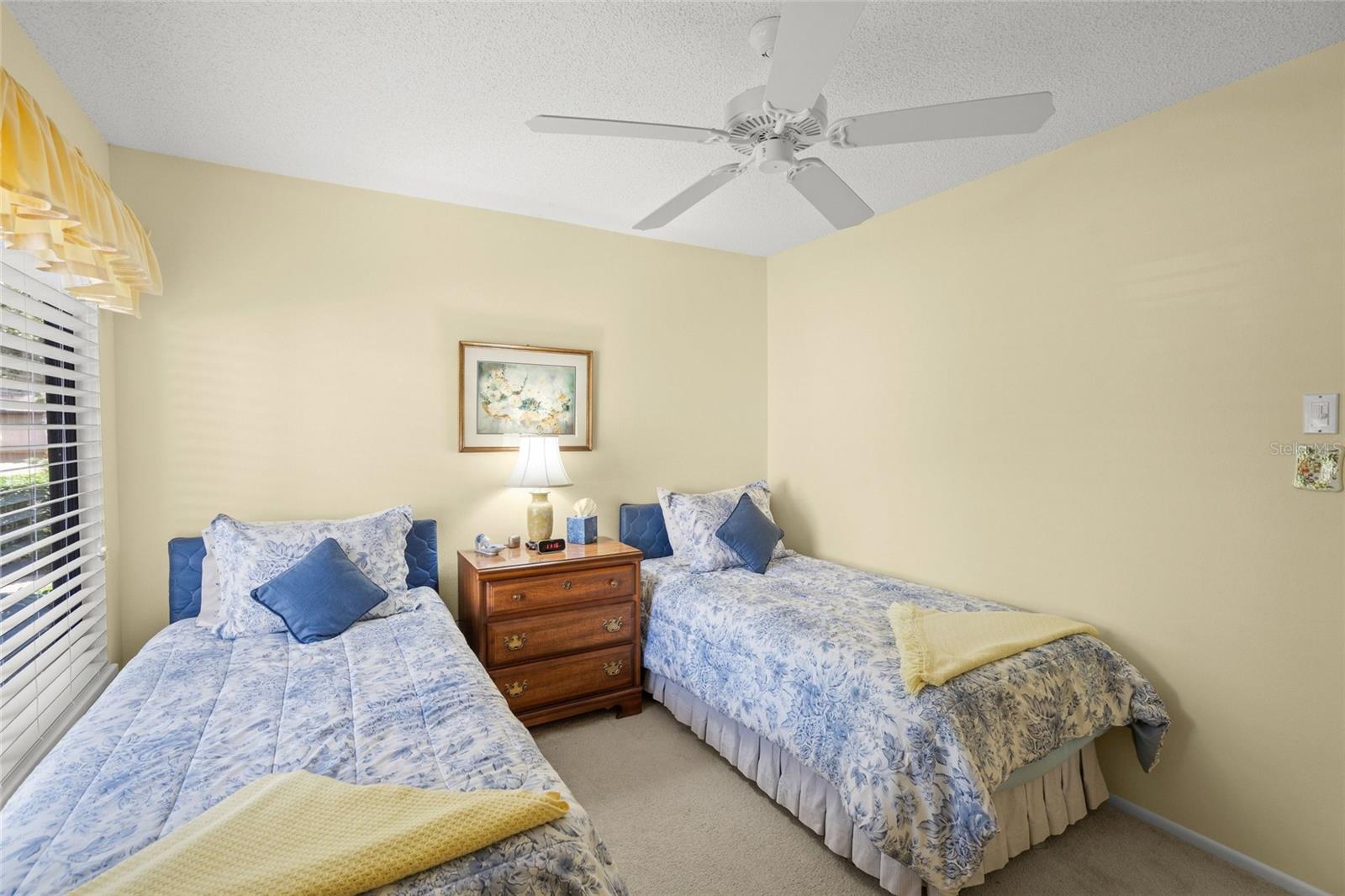 4688 OAK HOLLOW DR #25 — photo 30