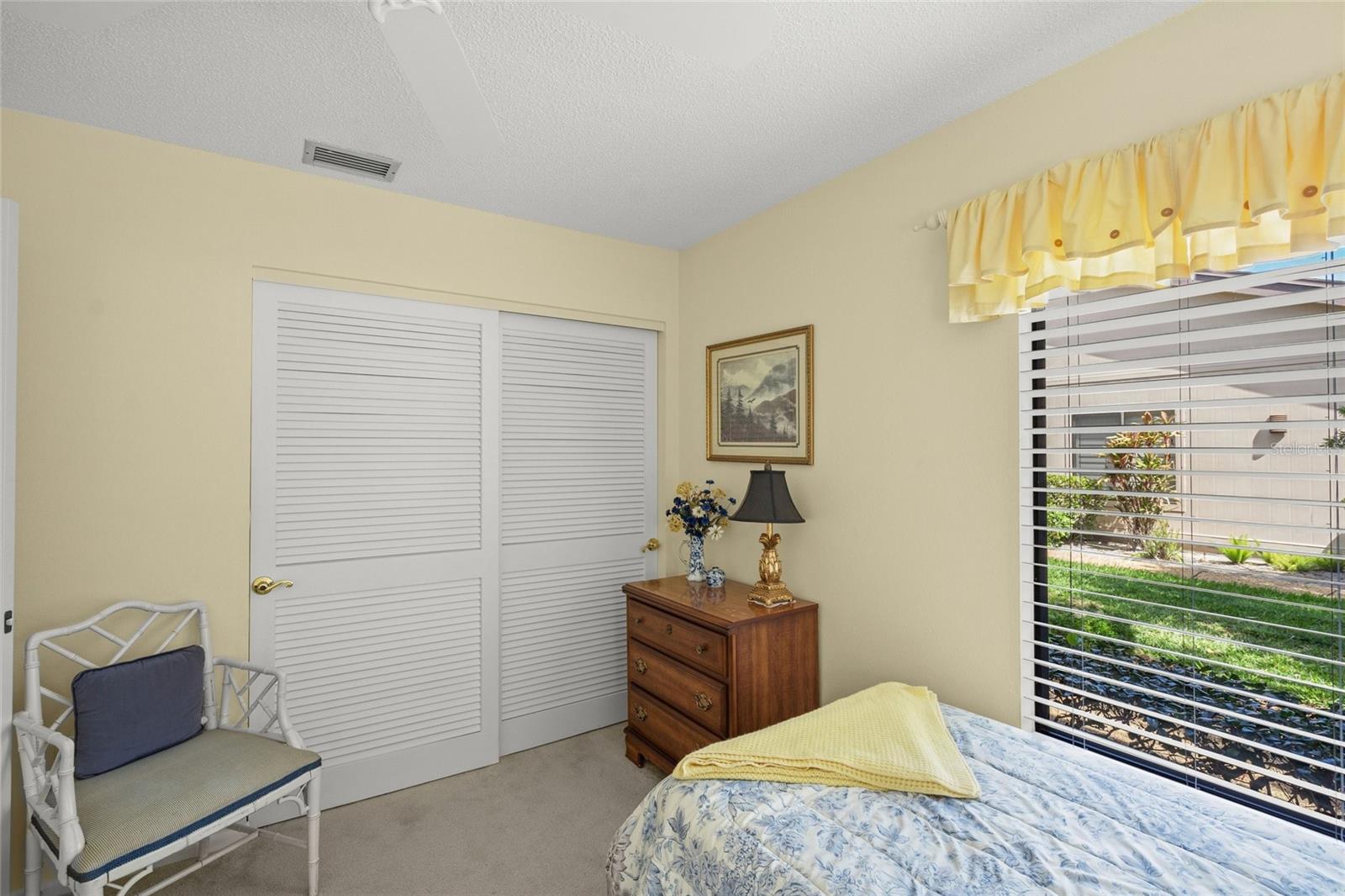 4688 OAK HOLLOW DR #25 — photo 31