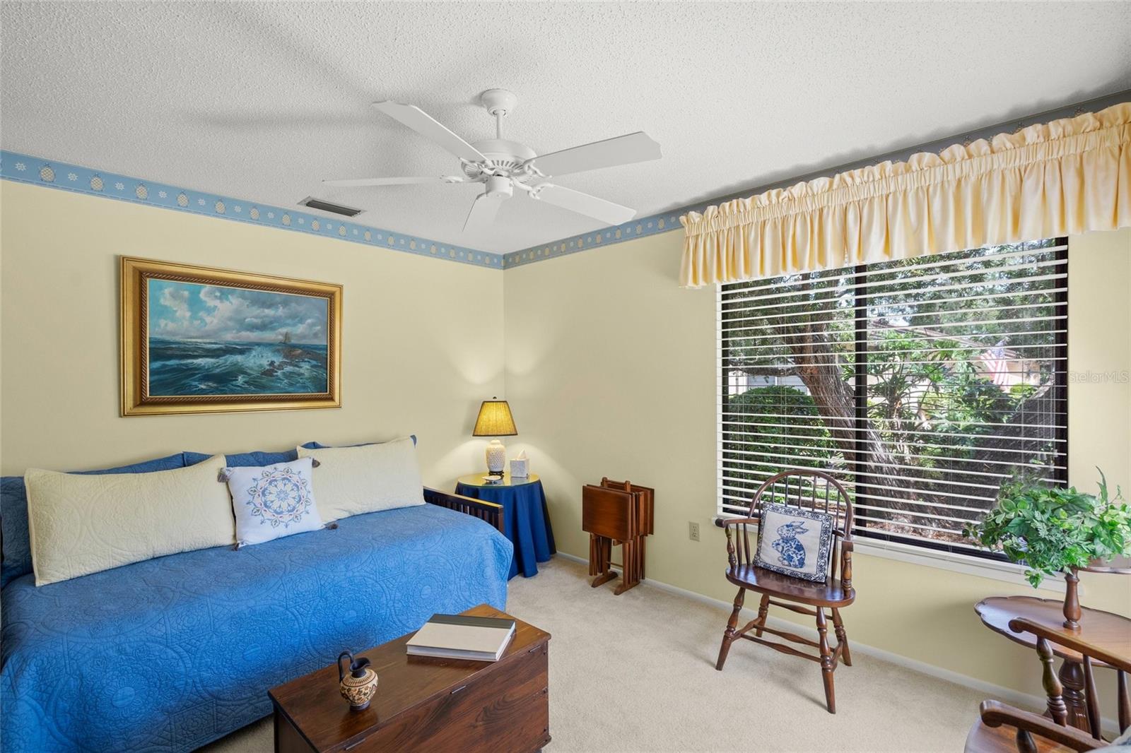 4688 OAK HOLLOW DR #25 — photo 34