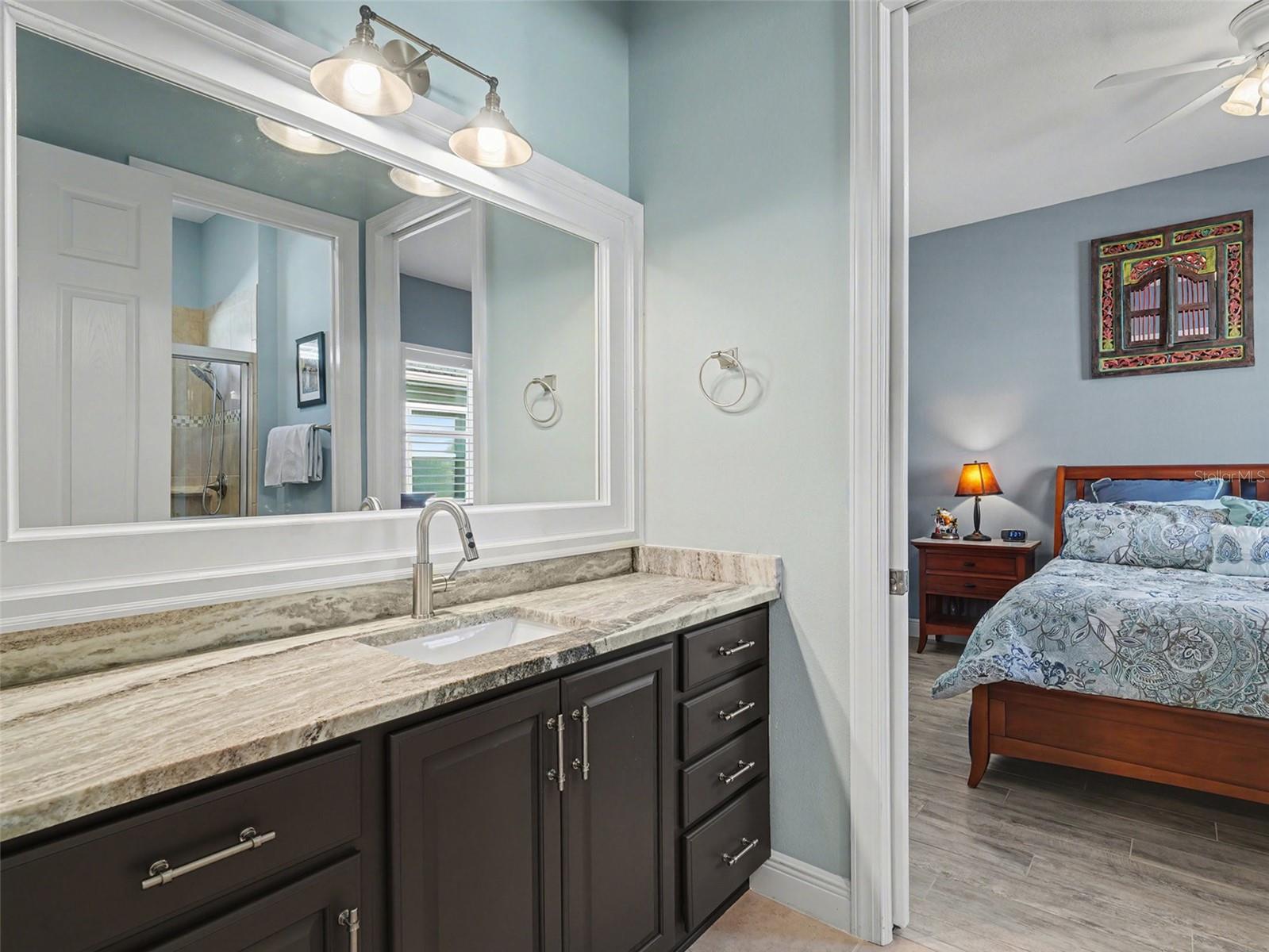 1018 OVERLOOK CT — photo 18