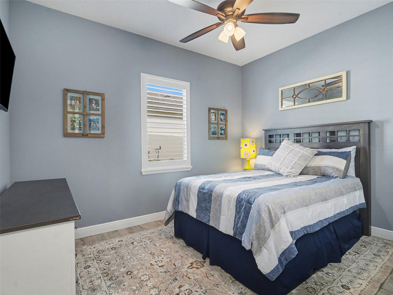 1018 OVERLOOK CT — photo 16