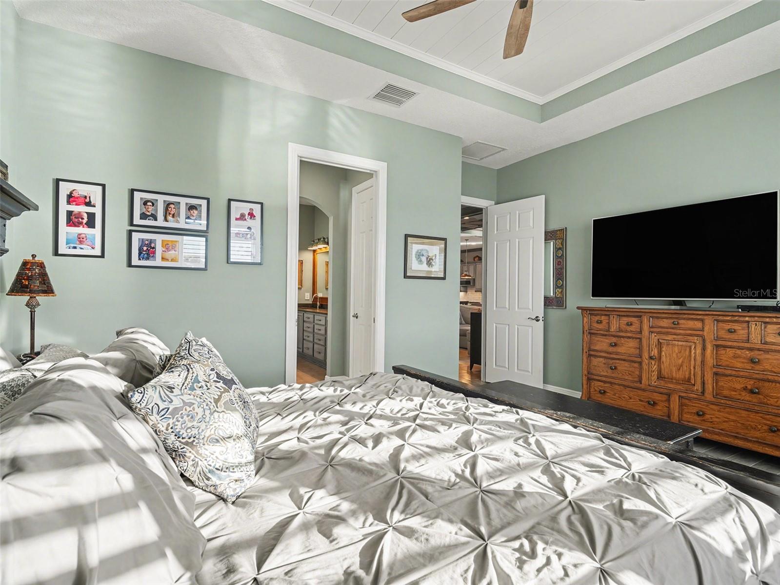 1018 OVERLOOK CT — photo 11