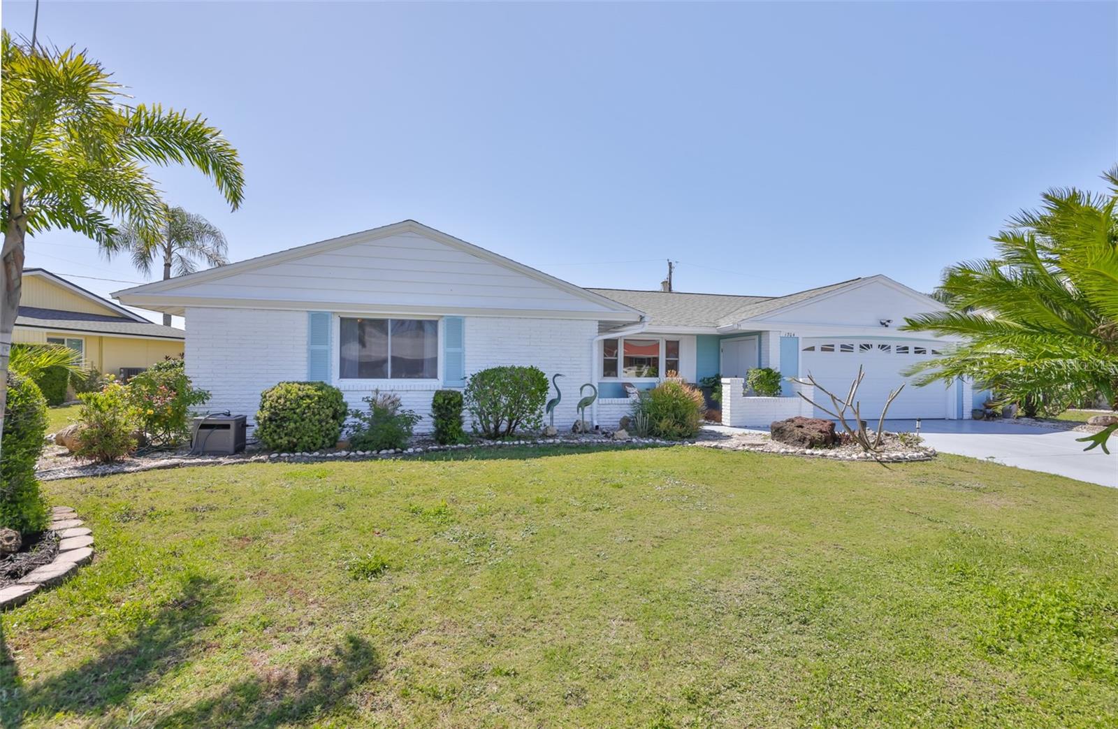 1704 DANBURY DR — photo 38