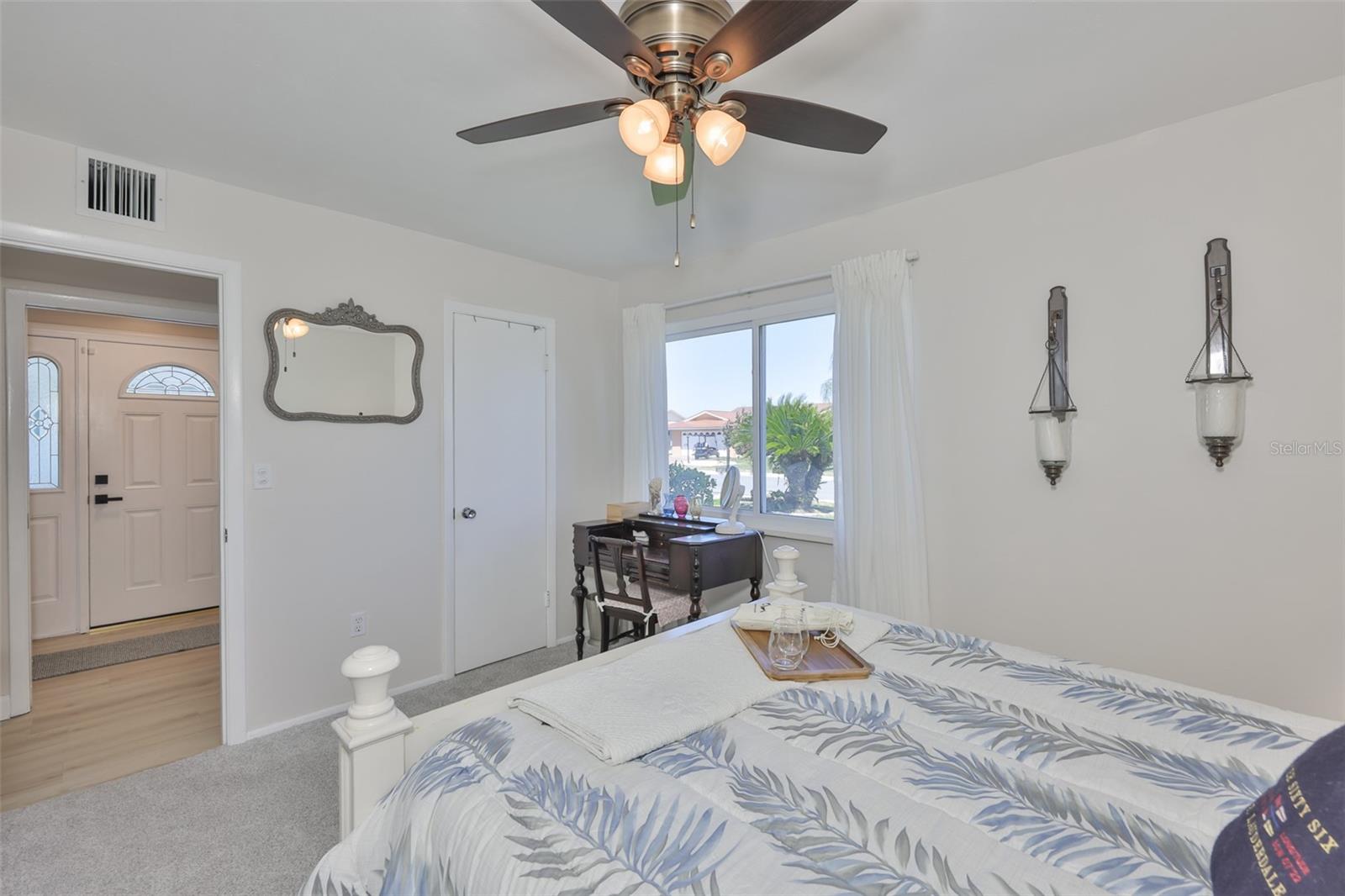 1704 DANBURY DR — photo 24