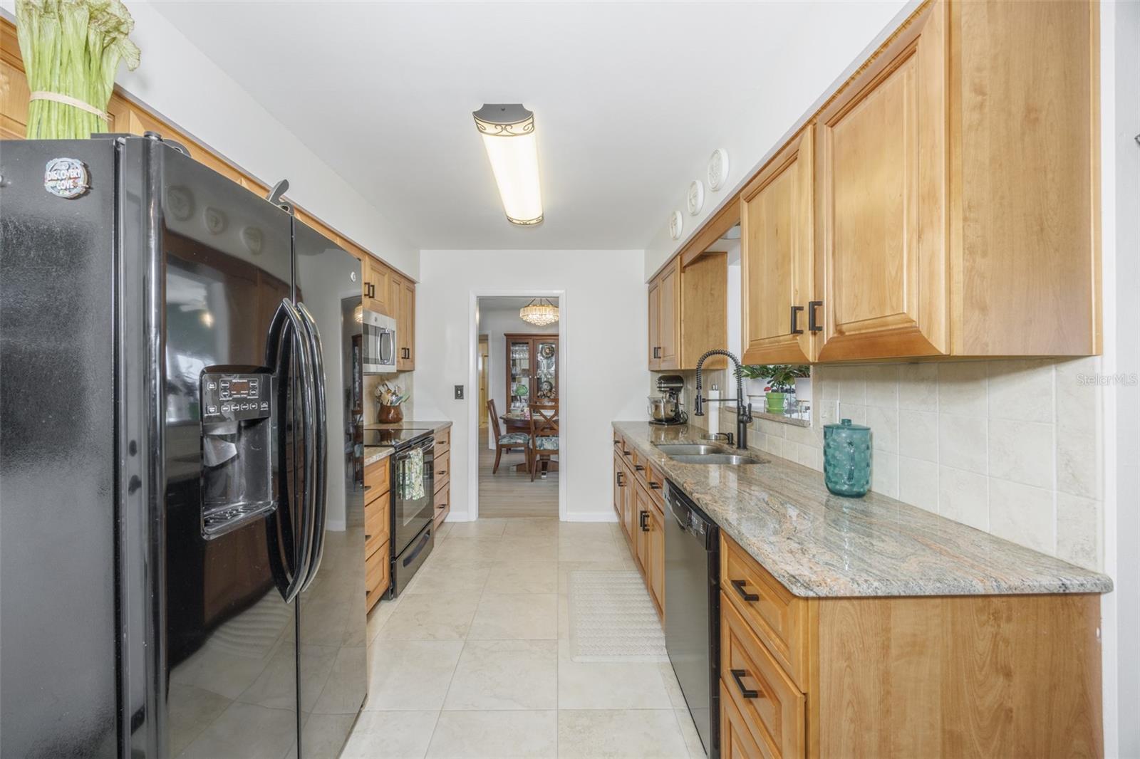 1704 DANBURY DR — photo 19