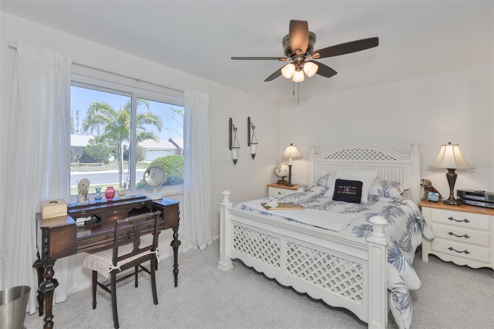 1704 DANBURY DR — photo 23