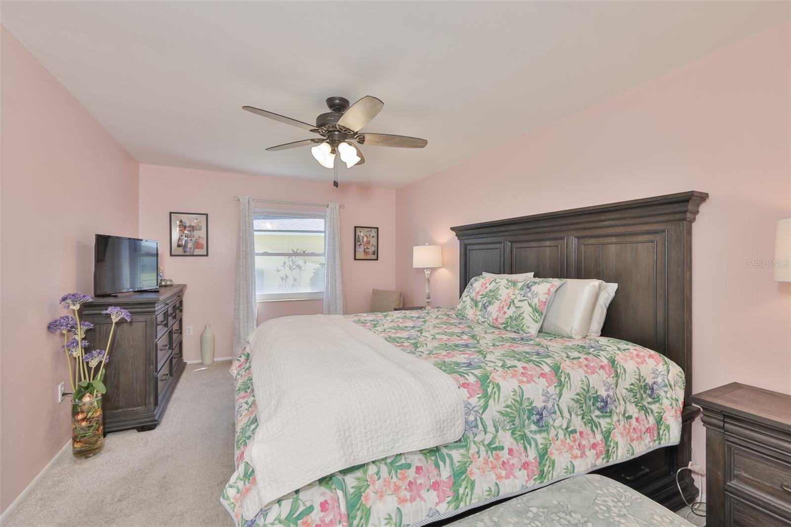 1704 DANBURY DR — photo 29
