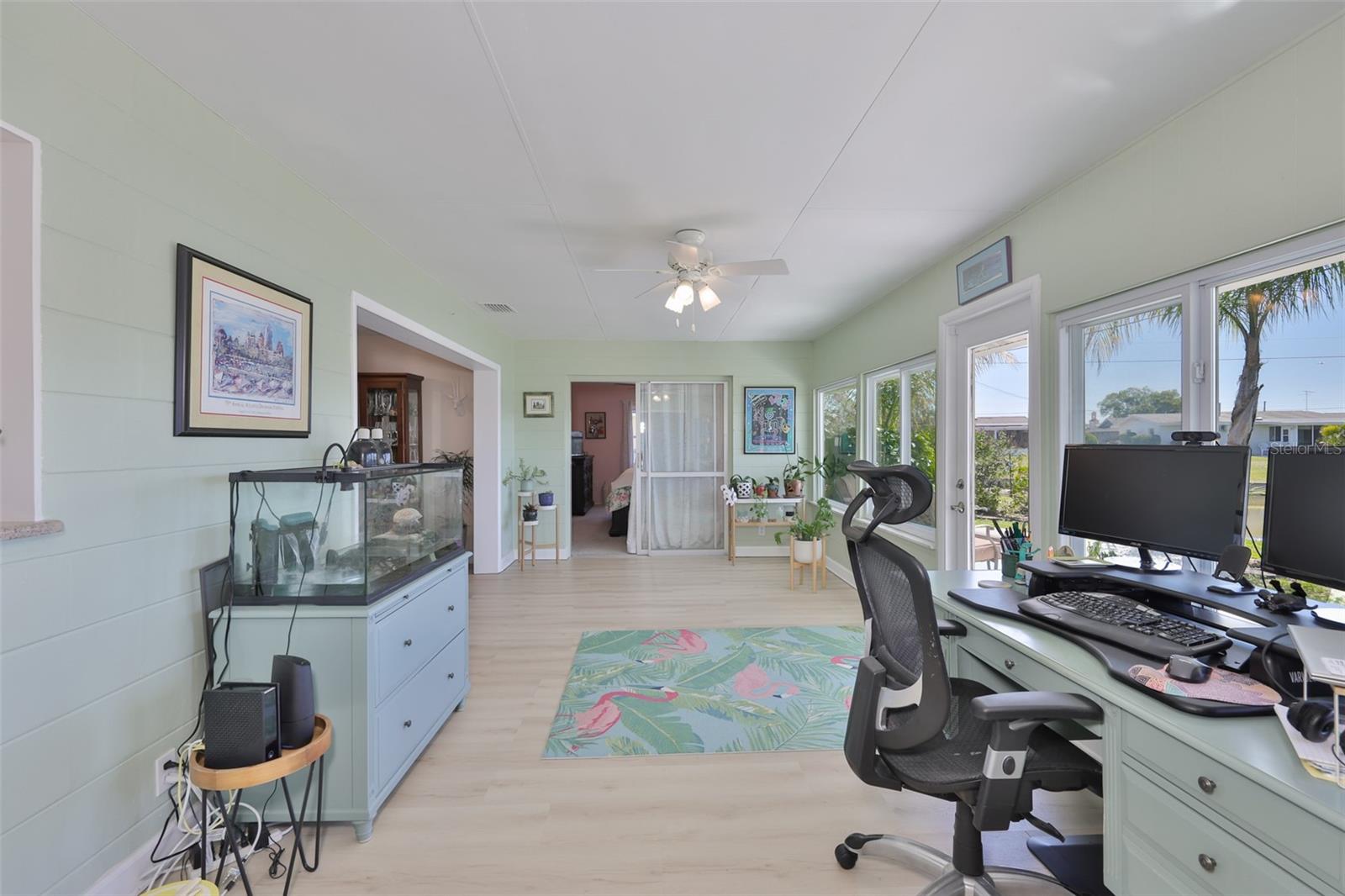 1704 DANBURY DR — photo 14