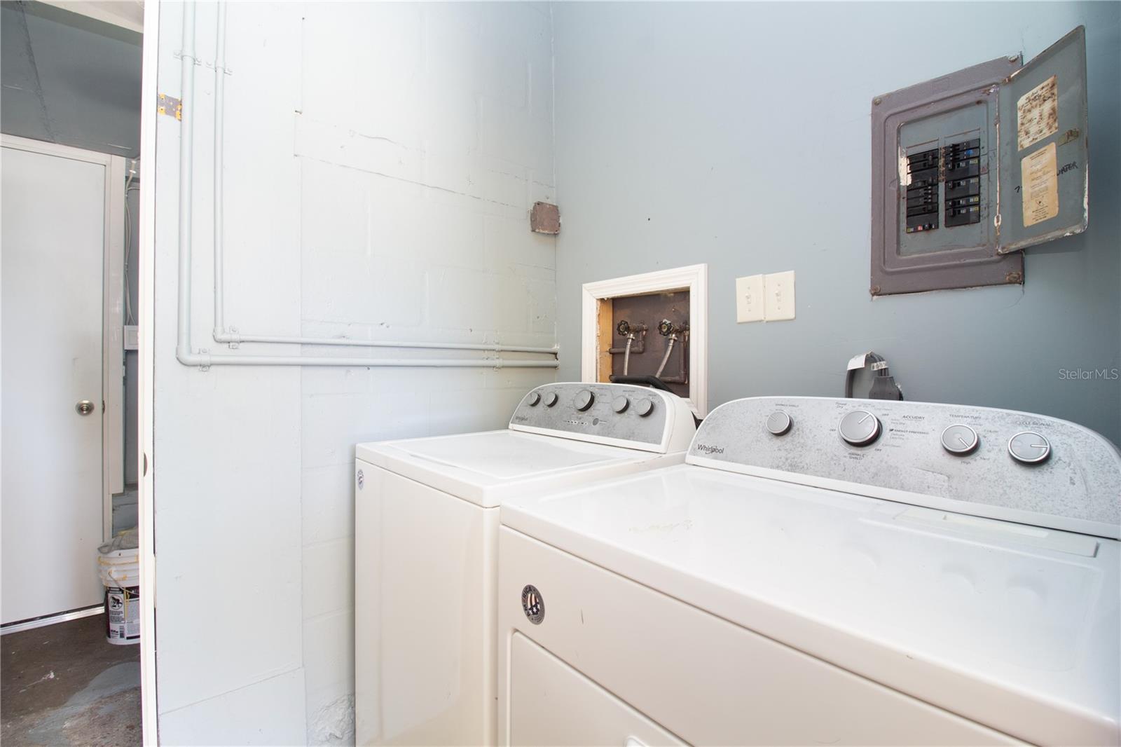 7716 E COMANCHE AVE — photo 27