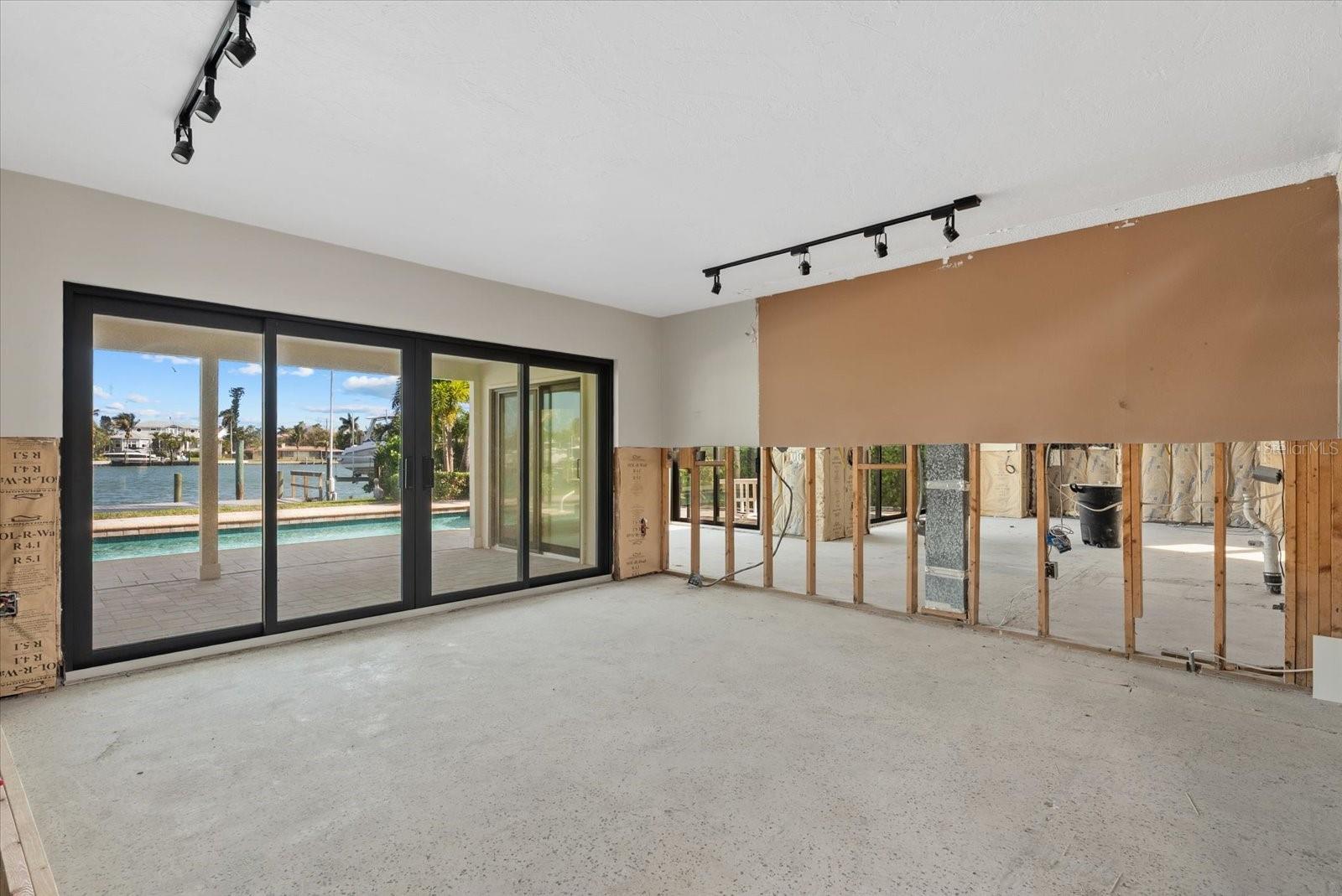 847 FREELING DR — photo 12