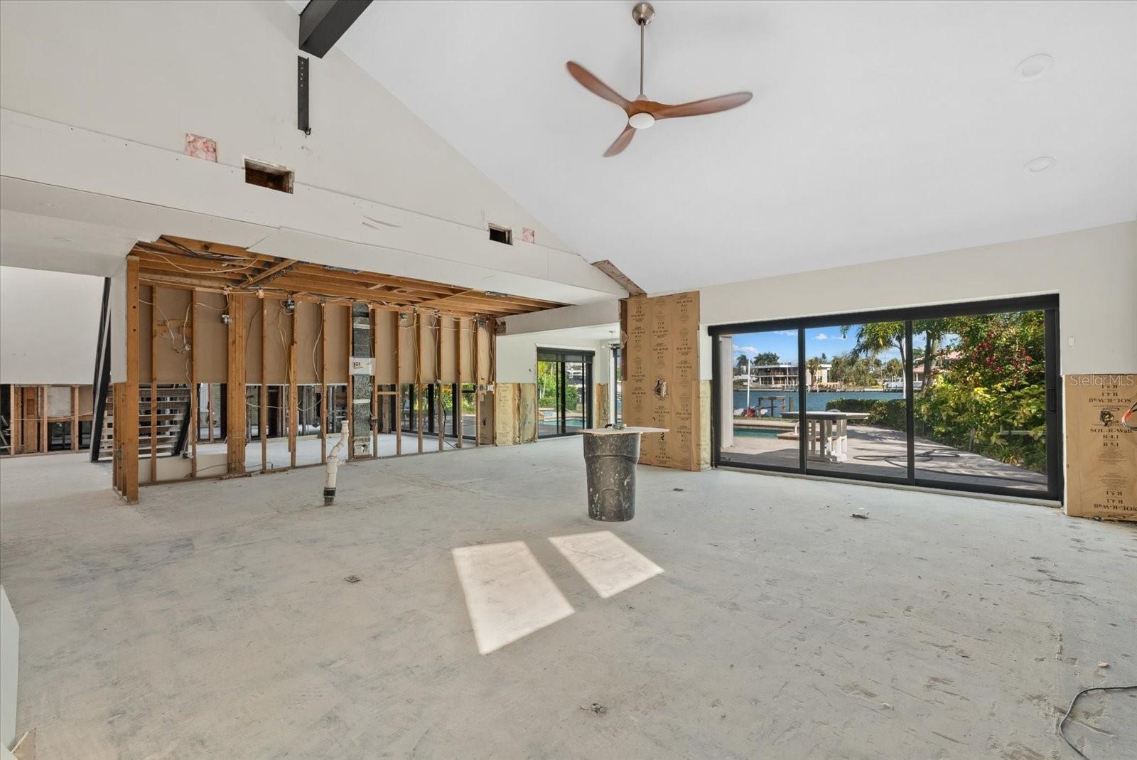 847 FREELING DR — photo 10