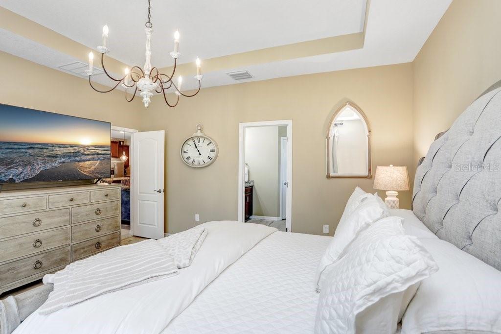 2807 ORIOLE DR — photo 26