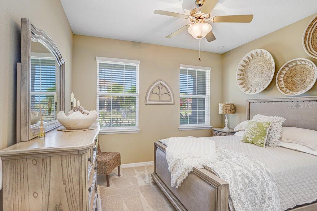 2807 ORIOLE DR — photo 12