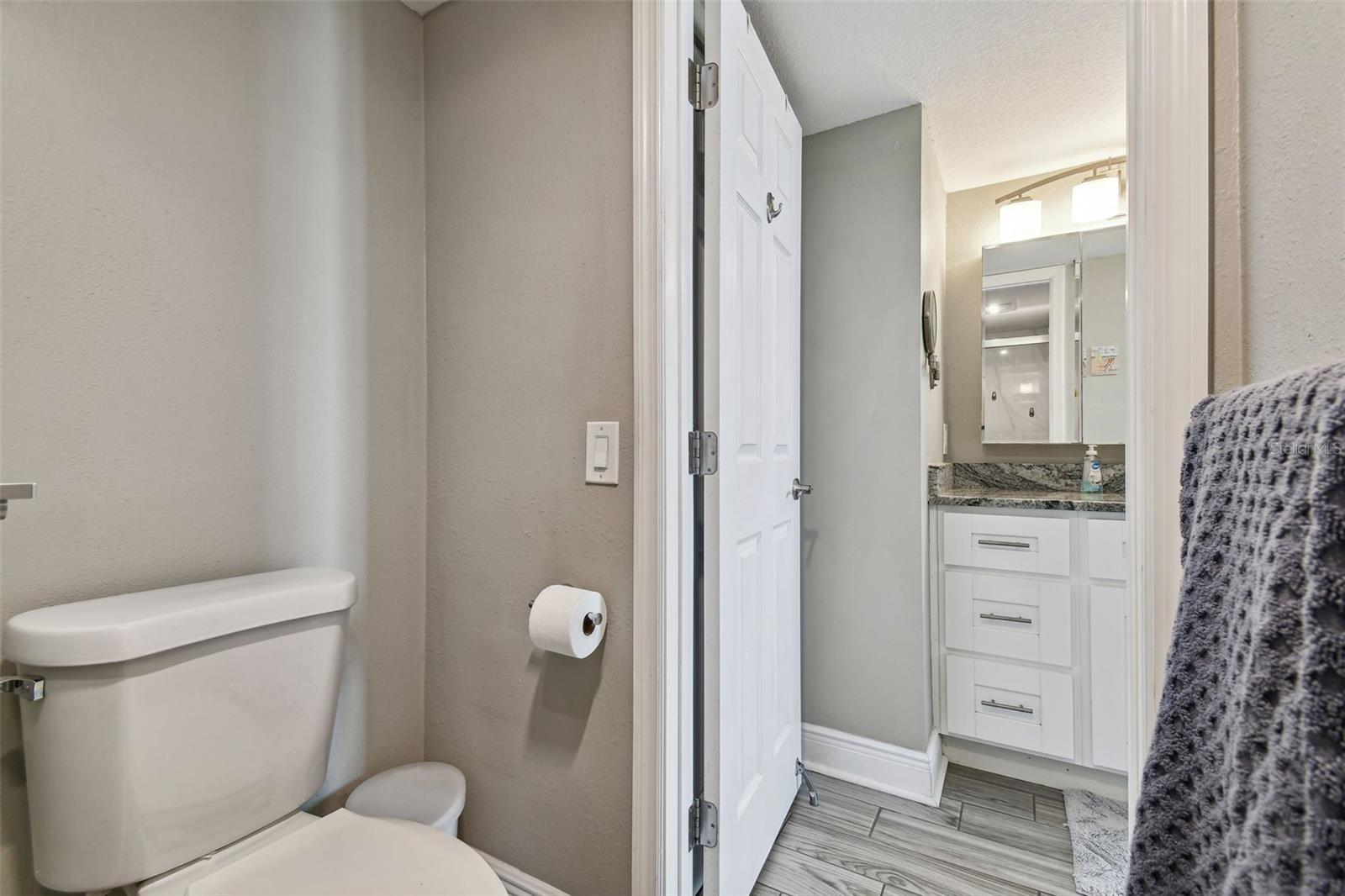 6009 SEA RANCH DR #107 — photo 39