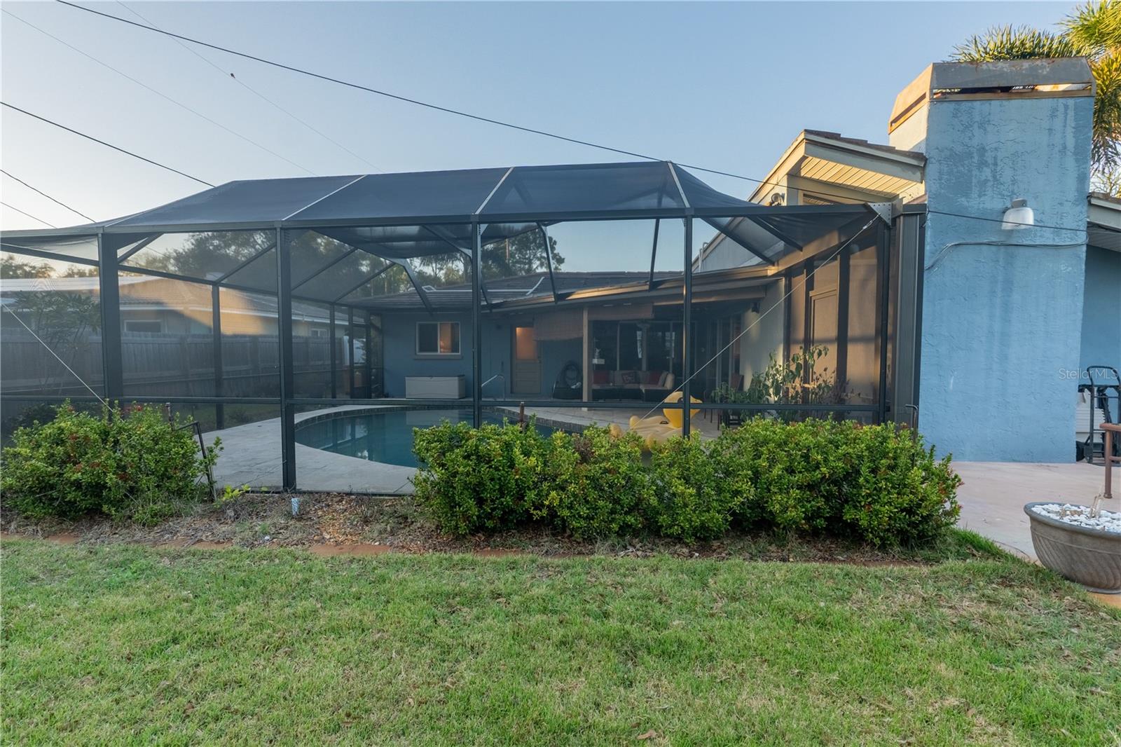 33 SOUTHWIND DR — photo 42