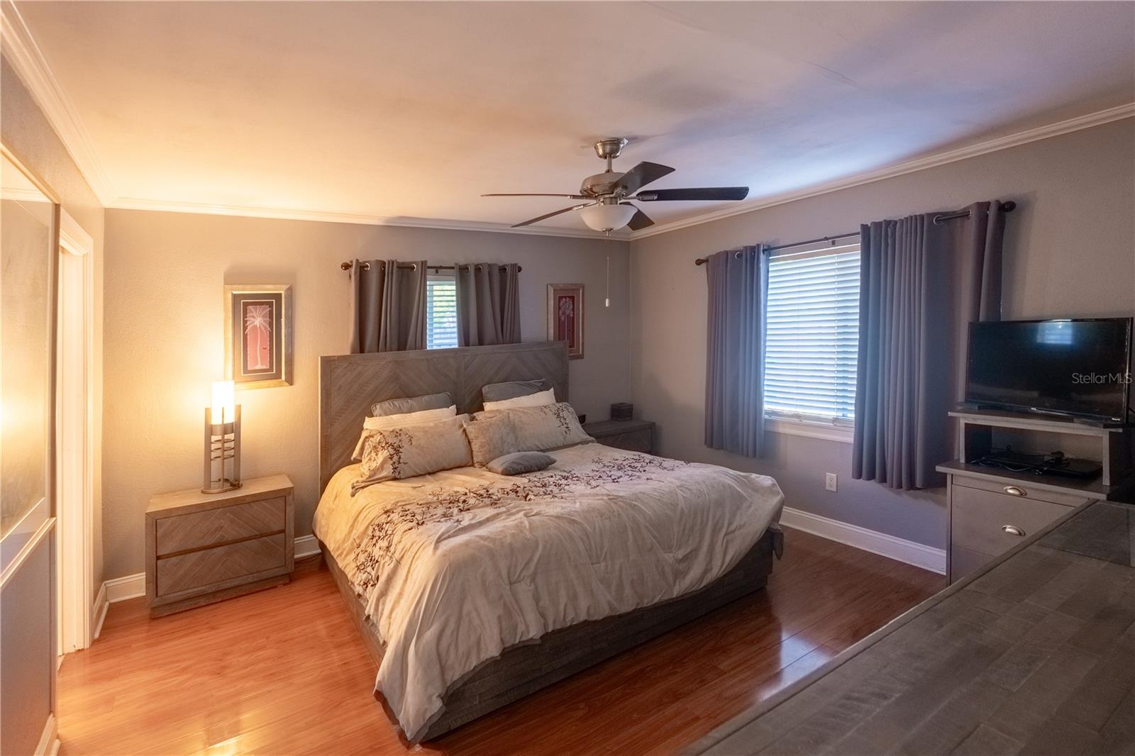 33 SOUTHWIND DR — photo 19