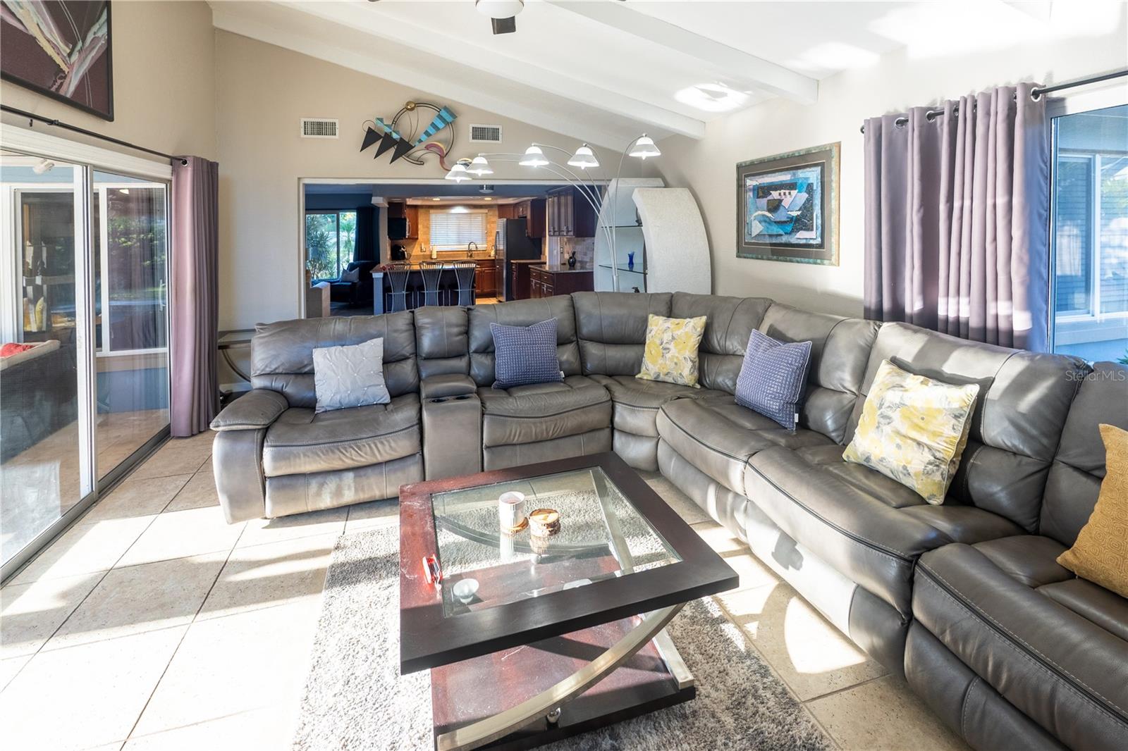 33 SOUTHWIND DR — photo 16
