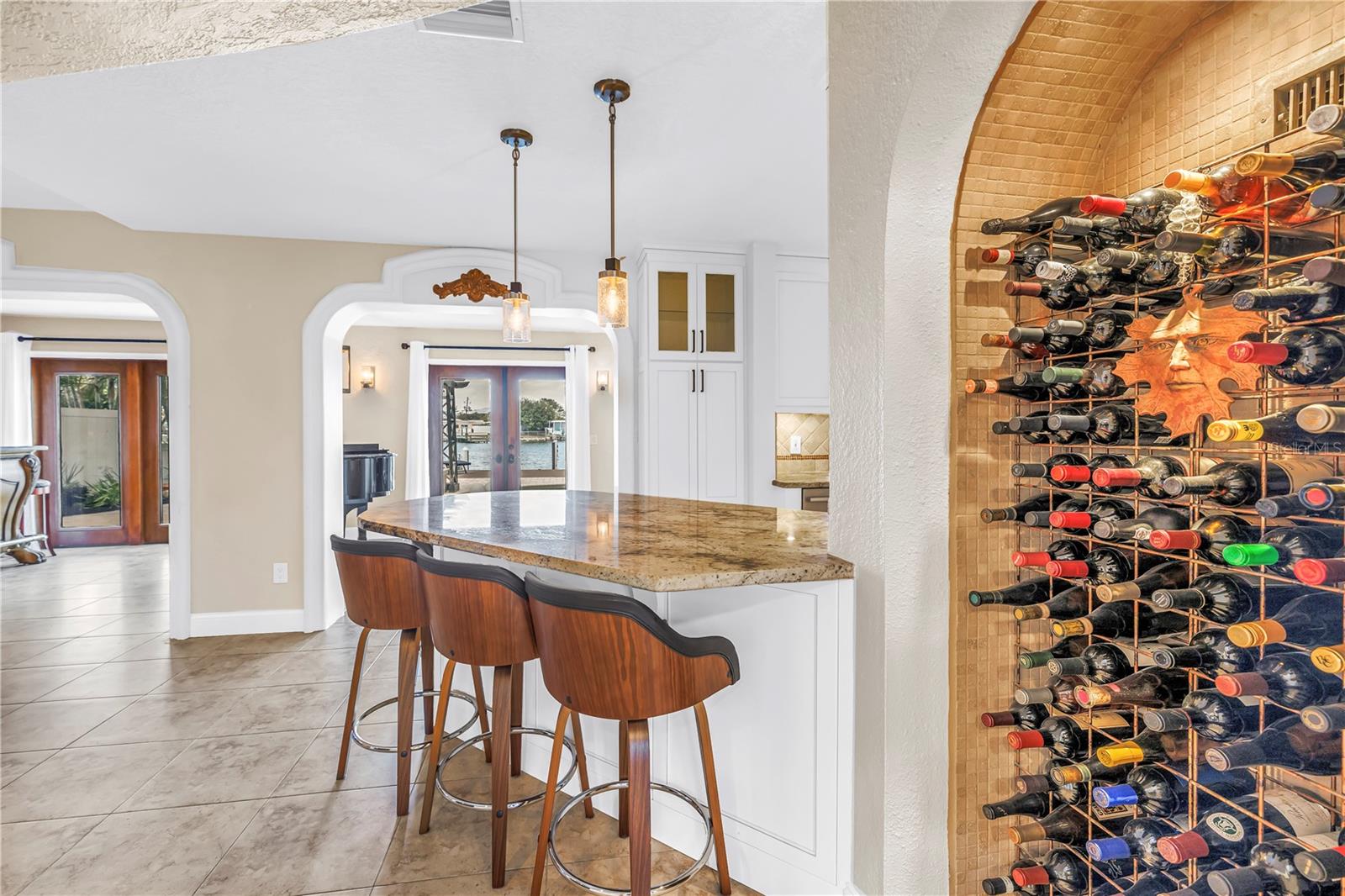 3945 POINSETTIA DR — photo 27