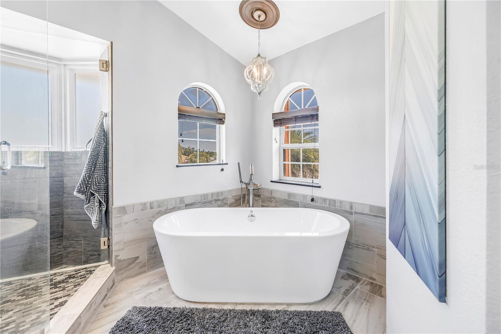 3945 POINSETTIA DR — photo 62