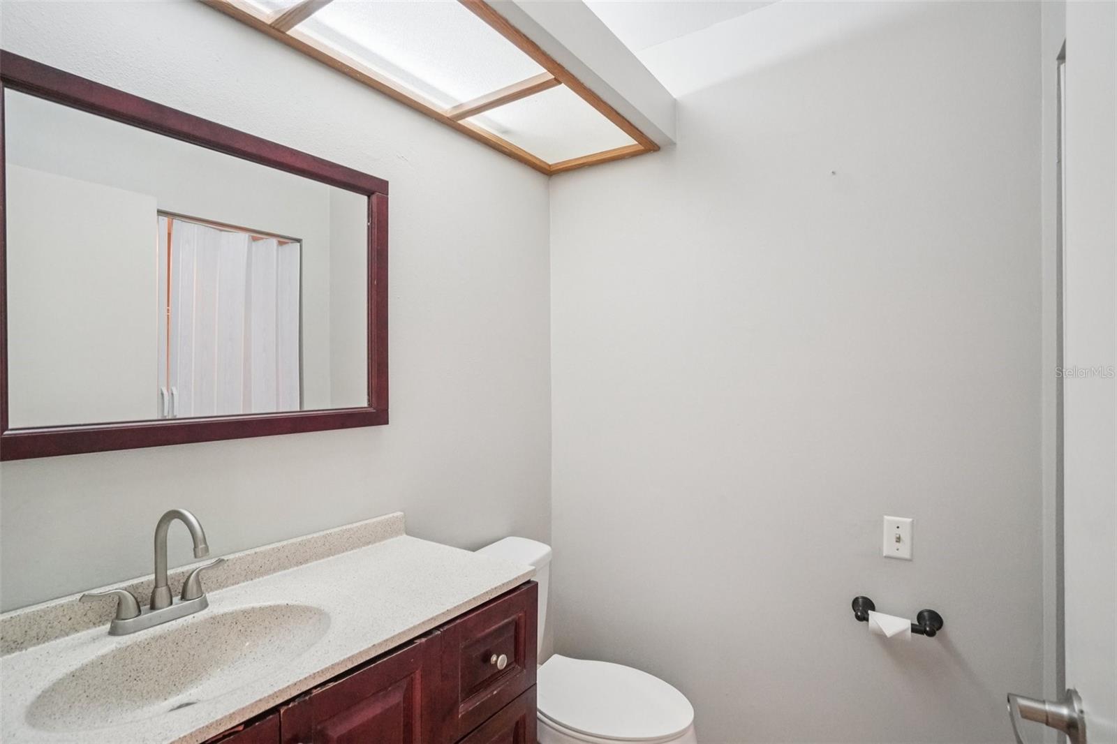 745 OAK PARK PL — photo 19